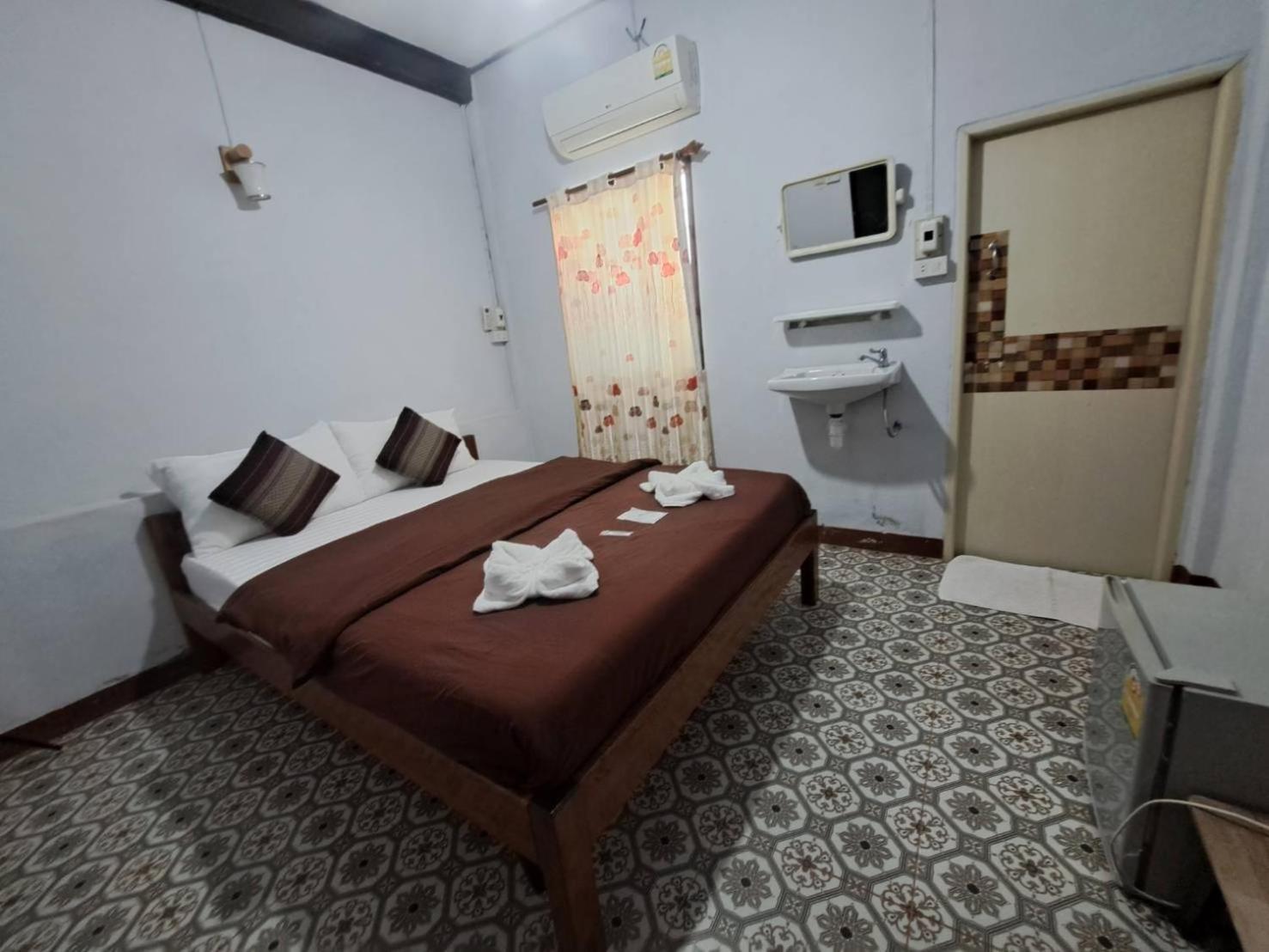 Apartamento ไทยกันเอง ริมโขง Chiang Khan Exterior foto